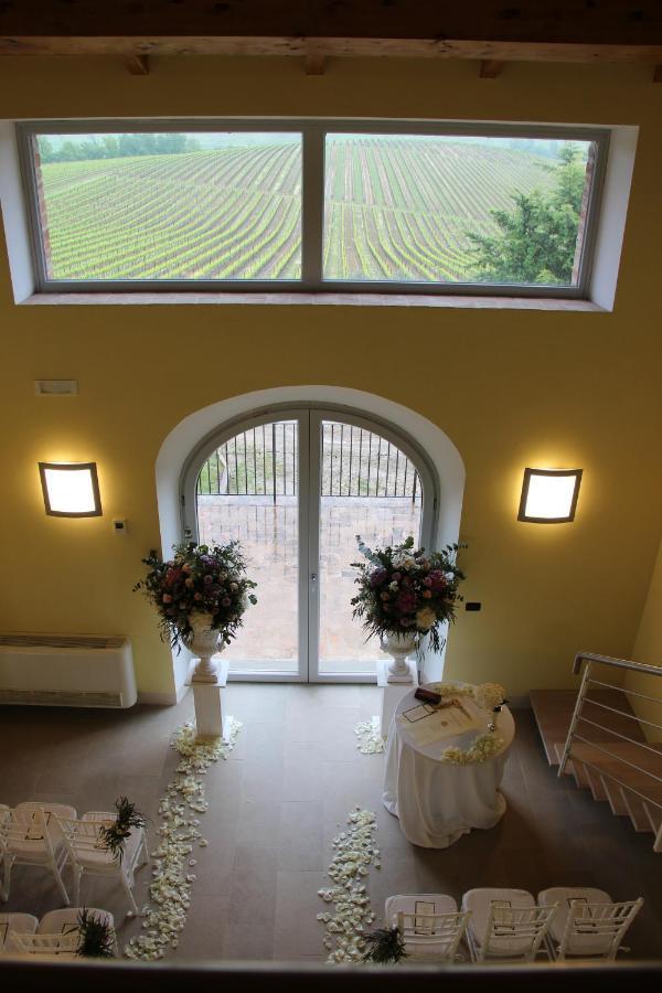 Agriturismo Terra Rossa Valiano Εξωτερικό φωτογραφία