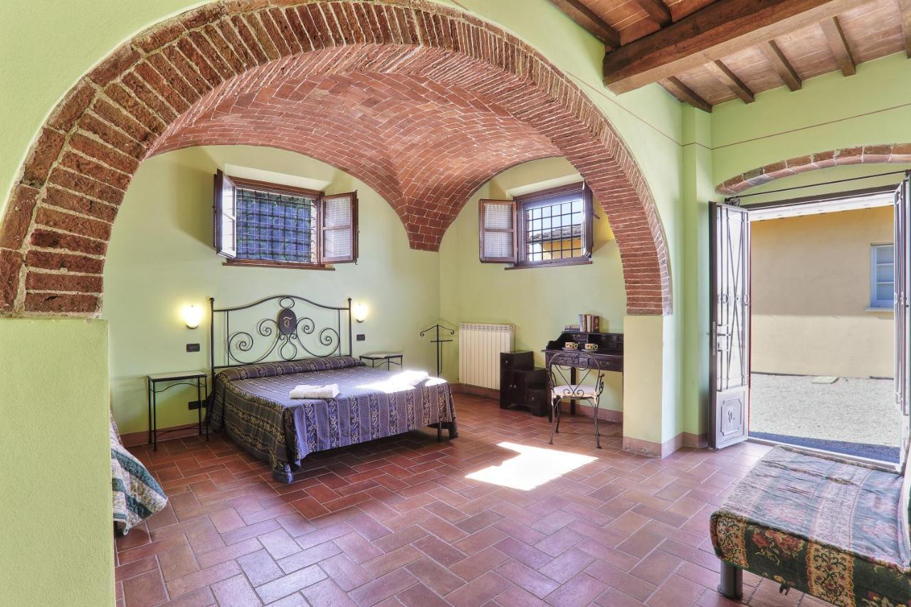 Agriturismo Terra Rossa Valiano Δωμάτιο φωτογραφία